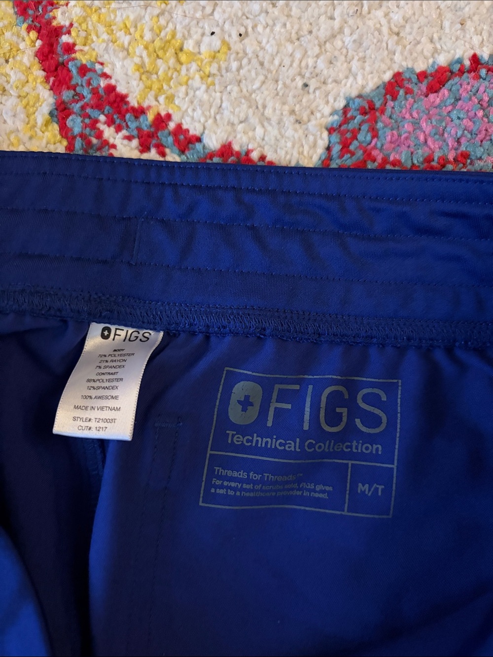 FIGS WOMENS MEDIUM TALL ROYAL BLUE LIVINGSTON SCRUB PANTS - Picture 4 of 5